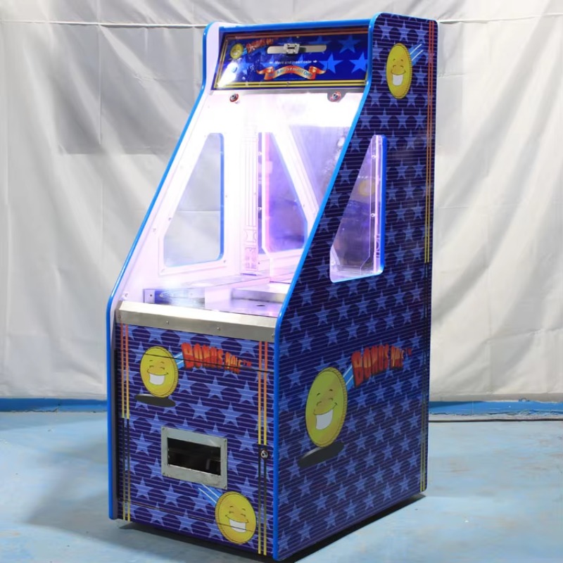 آلة دفع العملات المعدنية الجدي - مراجعة Arcade Vending Machine وسعره